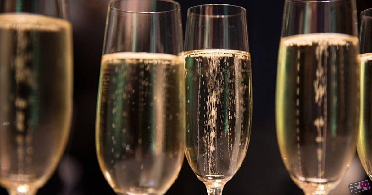 2022 Downtown Los Altos Bubbly Stroll